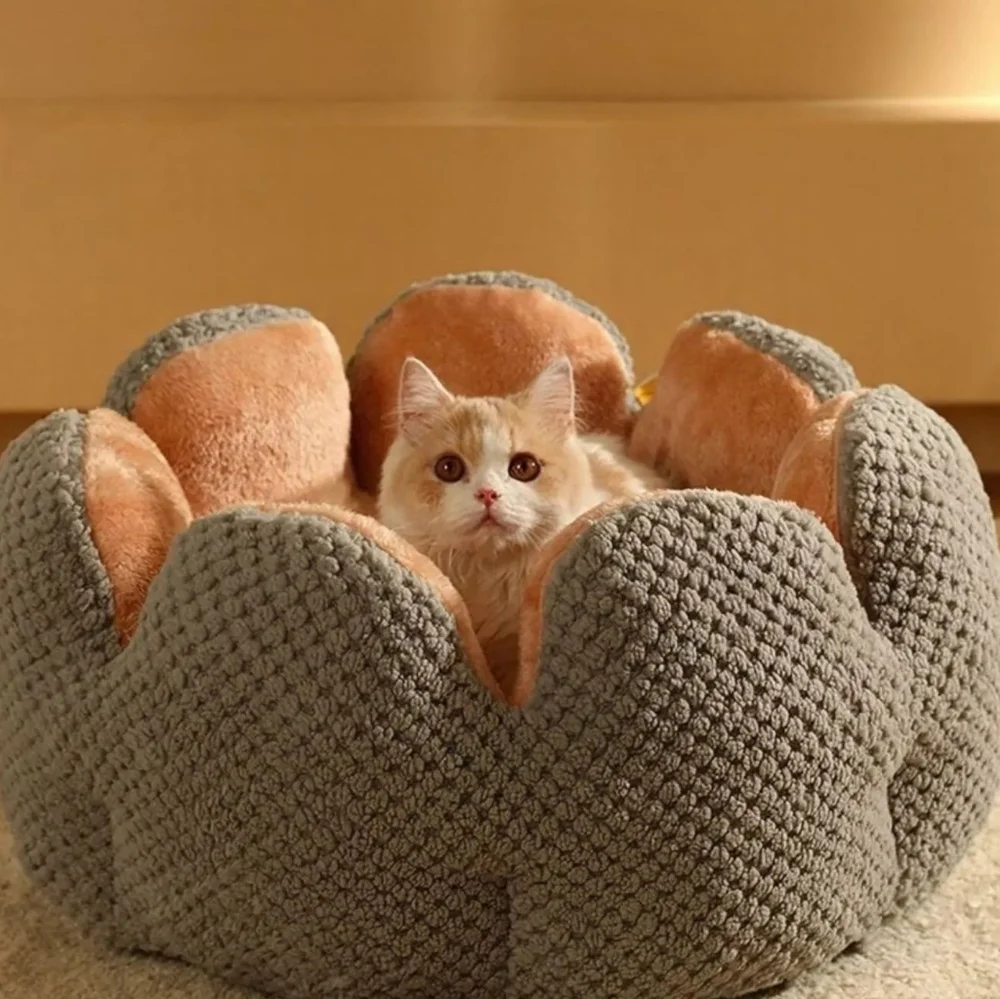 Fuzzy Raised Petal Scallop Plush Pet Bed Cat Small Dog Animal Home Lounge MEDIUM